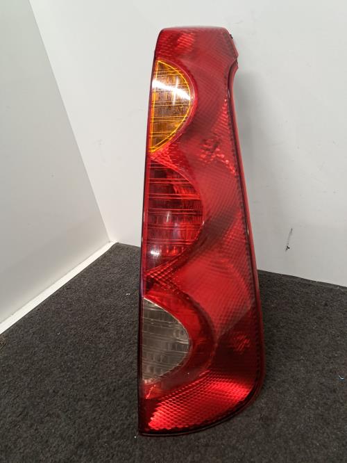 Image Feu arriere principal droit (feux) - NISSAN NOTE 1