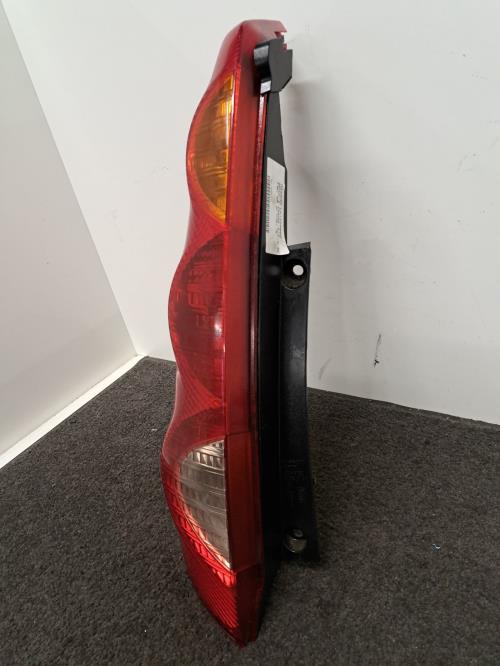 Image Feu arriere principal gauche (feux) - NISSAN NOTE 1