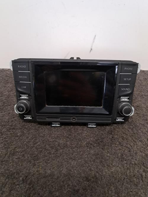 Image Autoradio d'origine - VOLKSWAGEN POLO 5