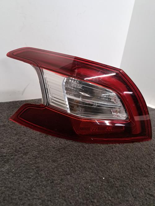 Image Feu arriere principal gauche (feux) - PEUGEOT 308 2