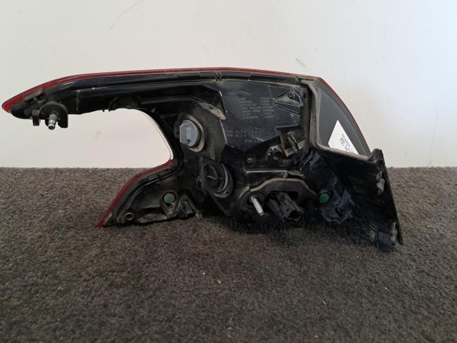 Image Feu arriere principal droit (feux) - PEUGEOT 308 2
