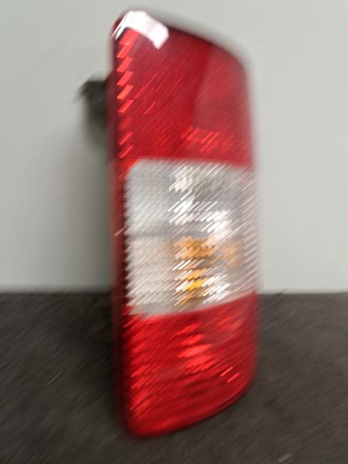 Image Feu arriere principal droit (feux) - VOLKSWAGEN CADDY 3