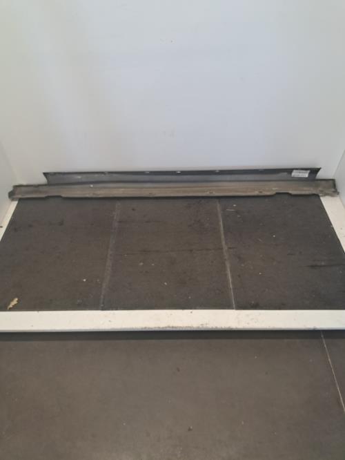 Image Bas de caisse gauche - FORD FOCUS 4
