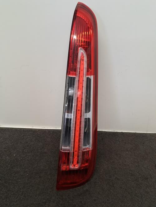 Image Feu arriere principal droit (feux) - FORD C-MAX 1