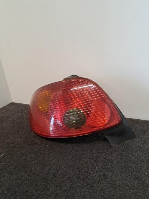 Image Feu arriere principal gauche (feux) - PEUGEOT 206