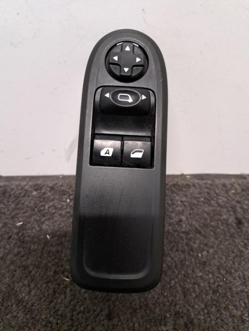 Image Interrupteur de leve vitre avant gauche - CITROEN C3 2