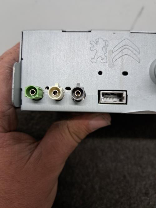 Image Autoradio d'origine - CITROEN C4 2