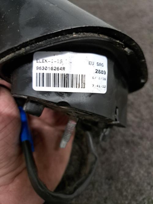 Image Retroviseur droit - RENAULT CLIO 4