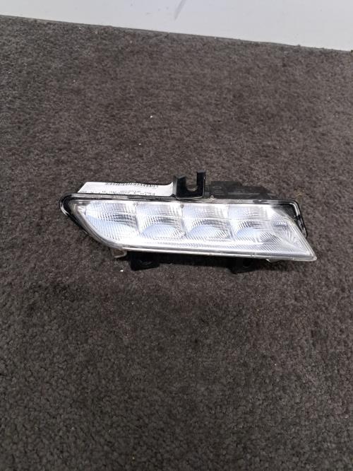 Image Feu diurne avant droit - RENAULT CLIO 4