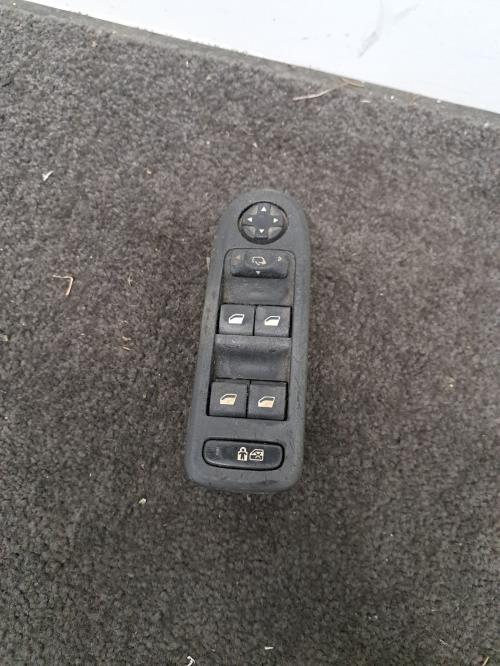 Image Interrupteur de leve vitre avant gauche - CITROEN C5 2