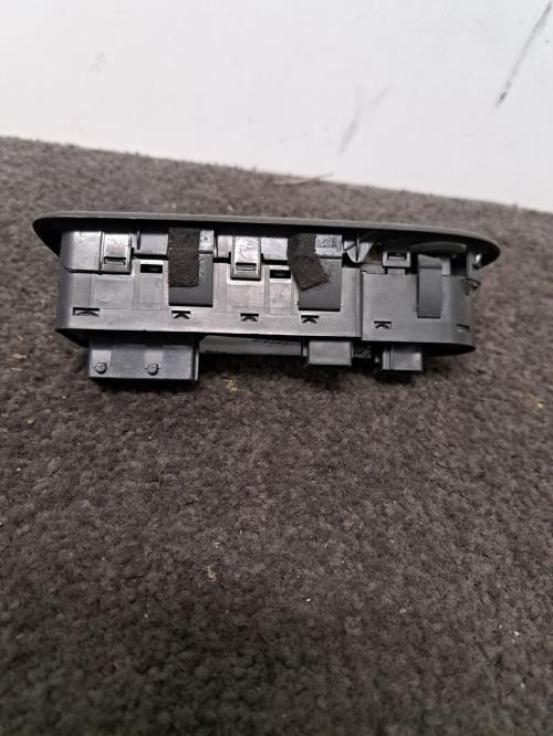 Image Interrupteur de leve vitre avant gauche - CITROEN C5 2