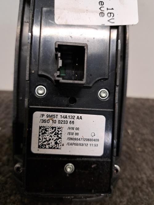 Image Interrupteur de leve vitre avant gauche - FORD KUGA 1
