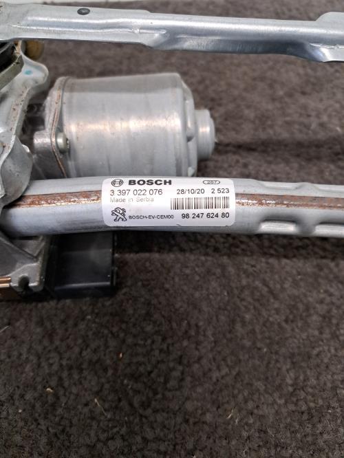 Image Mecanisme essuie glace avant - PEUGEOT 5008 2