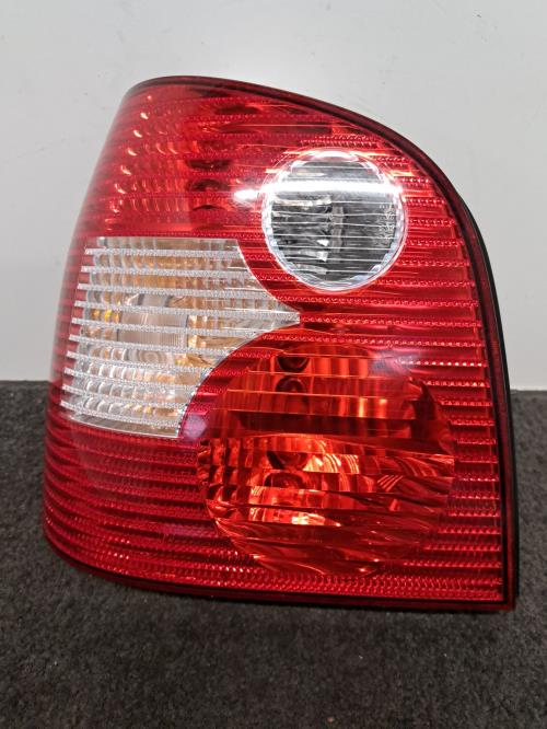 Image Feu arriere principal gauche (feux) - VOLKSWAGEN POLO 4