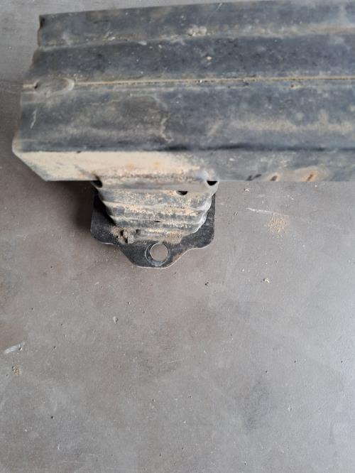 Image Renfort pare choc avant (traverse) - PEUGEOT 207