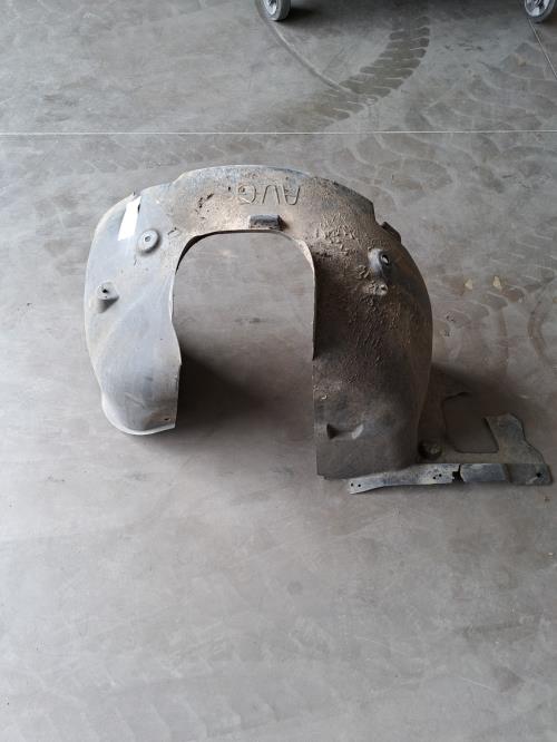 Image Pare boue avant gauche - PEUGEOT 208 1