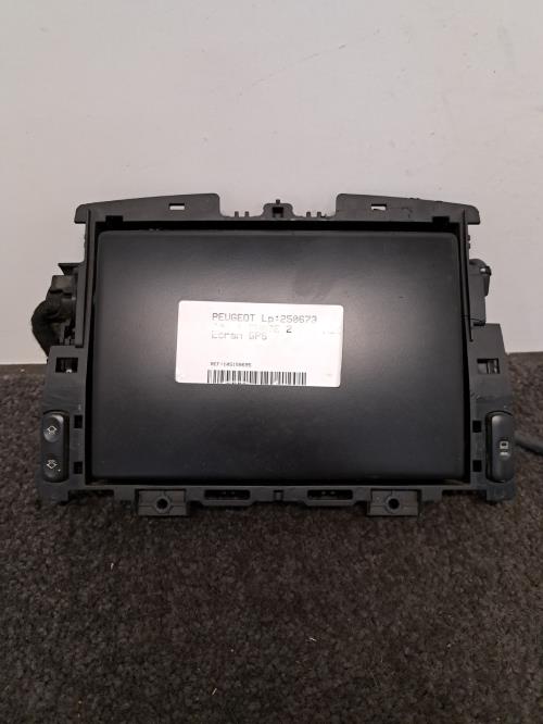 Image Ecran GPS - PEUGEOT 308 1