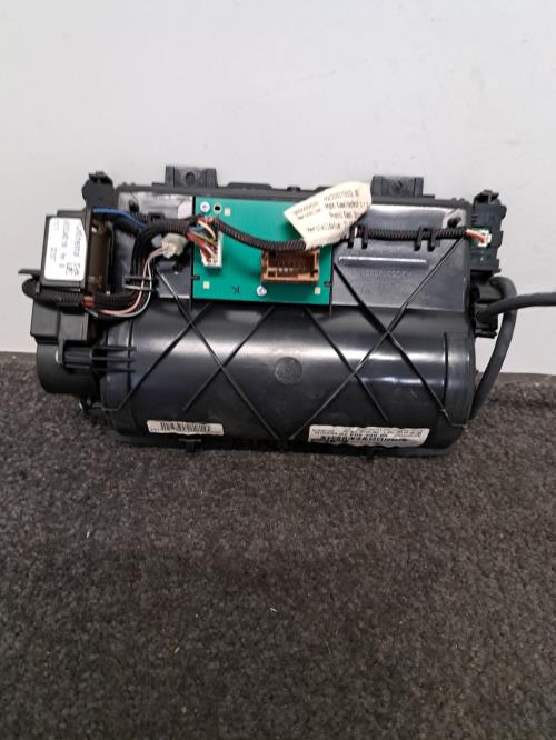 Image Ecran GPS - PEUGEOT 308 1