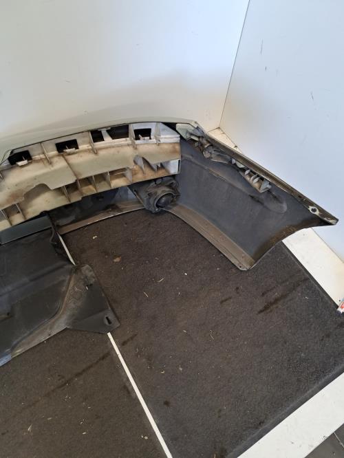 Image Pare choc avant - RENAULT MEGANE 1