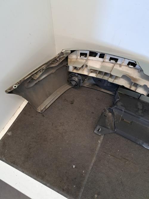 Image Pare choc avant - RENAULT MEGANE 1