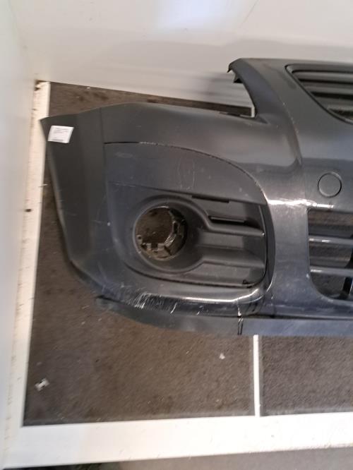 Image Pare choc avant - CITROEN C2