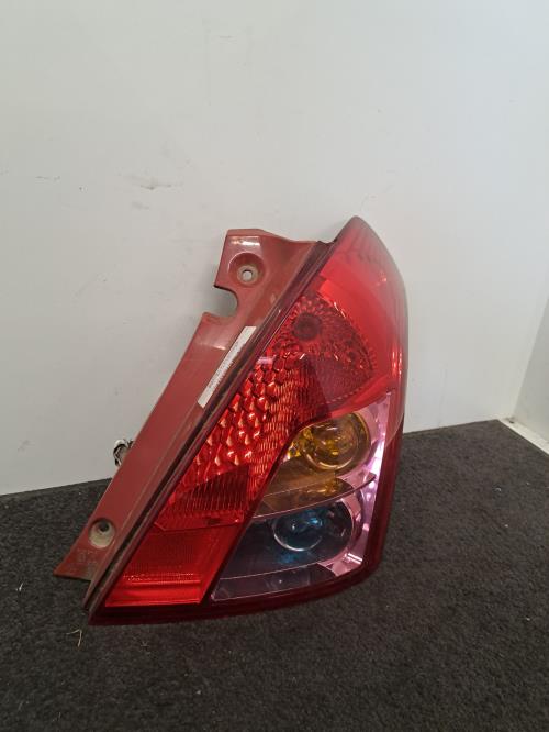 Image Feu arriere principal droit (feux) - SUZUKI SWIFT 3