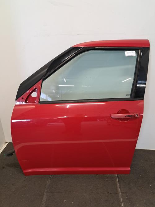 Image Porte avant gauche - SUZUKI SWIFT 3