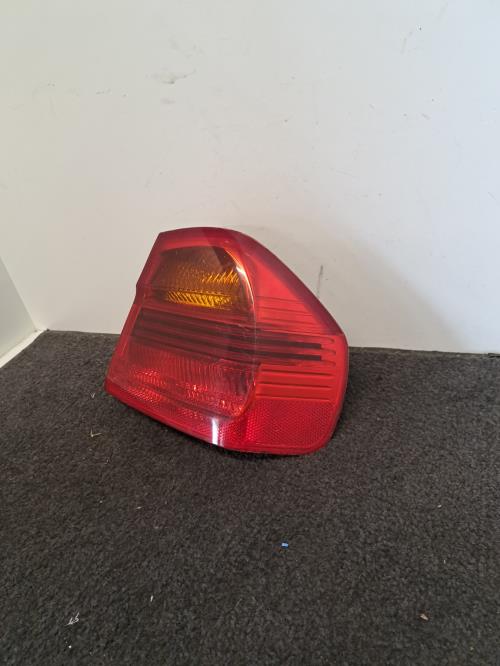 Image Feu arriere principal droit (feux) - BMW SERIE 3 E90