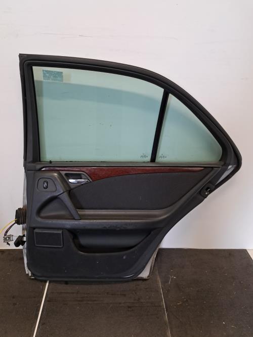 Image Porte arriere droit - MERCEDES CLASSE E 210