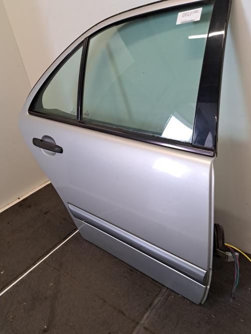 Image Porte arriere droit - MERCEDES CLASSE E 210