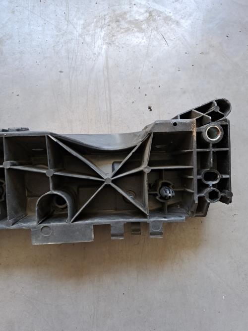 Image Traverse superieure - RENAULT CLIO 4