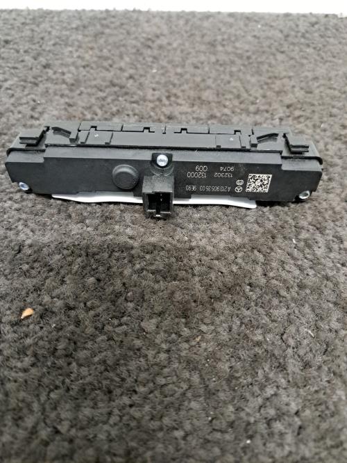 Image Module électronique - MERCEDES CLASSE E 213