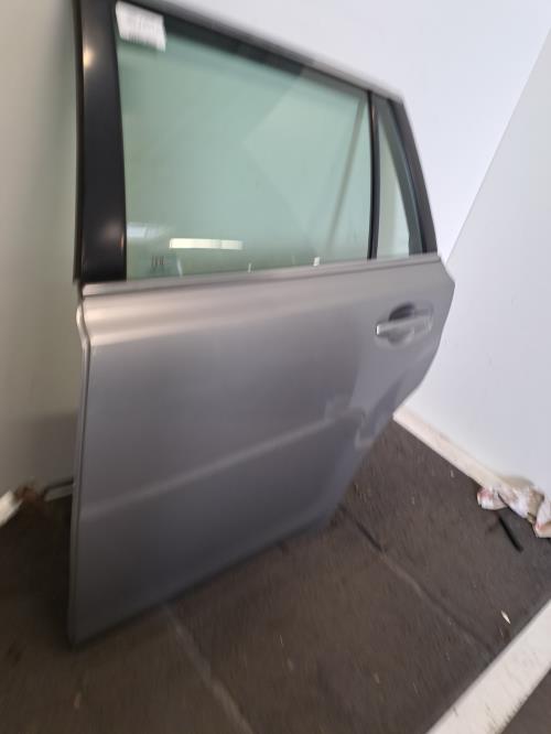 Image Porte arriere gauche - SUBARU LEGACY 4