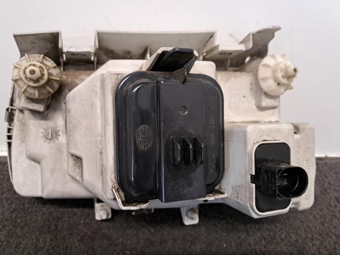 Image Optique avant principal droit (feux)(phare) - VOLKSWAGEN POLO 3