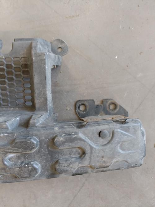Image Renfort pare choc avant (traverse) - CHRYSLER GRAND VOYAGER 5