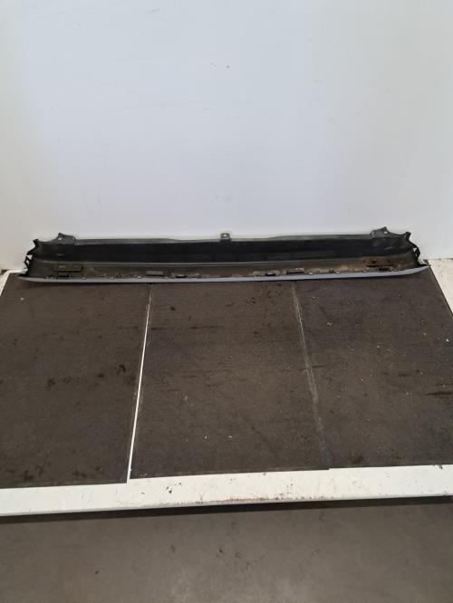 Image Pare chocs centrale arriere (utilitaire) - RENAULT TRAFIC 2