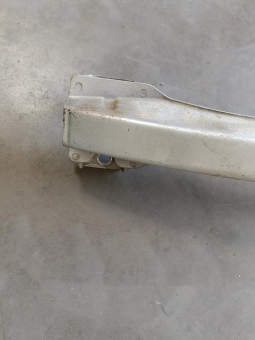 Image Renfort pare choc avant (traverse) - OPEL AGILA A