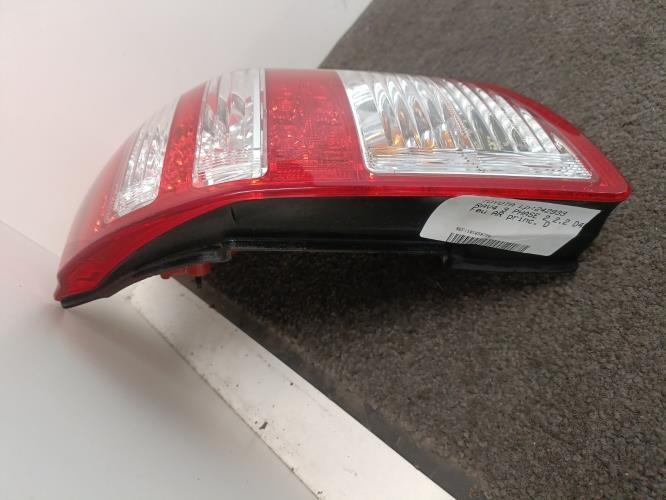 Image Feu arriere principal droit (feux) - TOYOTA RAV4 3