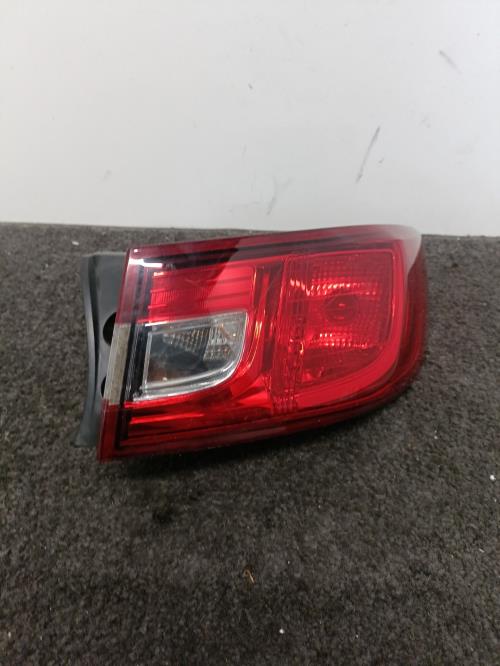 Image Feu arriere principal droit (feux) - RENAULT CLIO 4