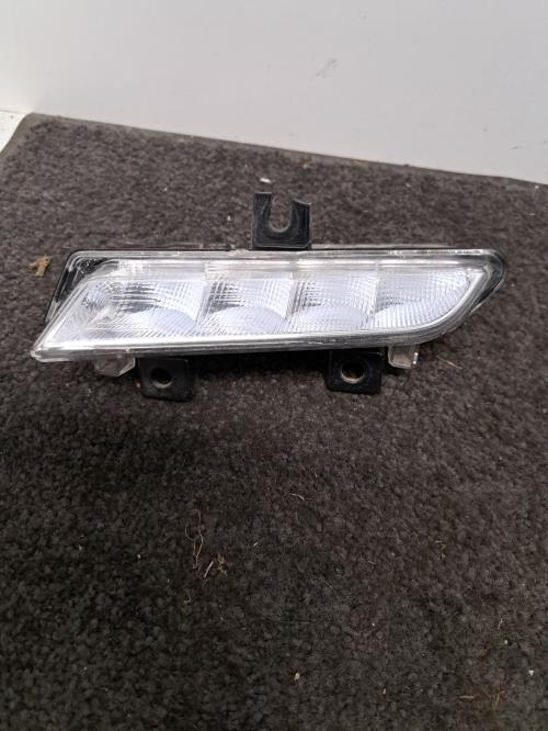 Image Feu diurne avant gauche - RENAULT CLIO 4