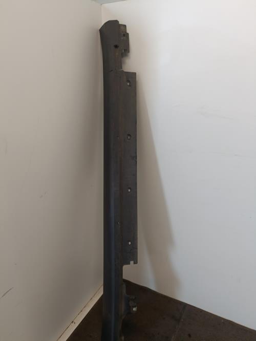 Image Bas de caisse droit - MINI MINI 3 F54