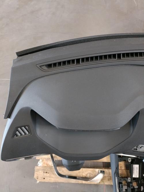 Image Planche de bord complete - PEUGEOT 5008 2