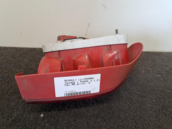 Image Feu arriere principal droit (feux) - RENAULT TWINGO 1