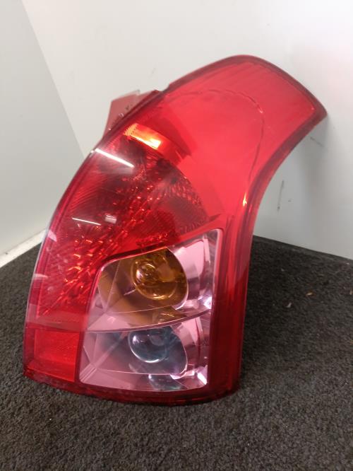 Image Feu arriere principal droit (feux) - SUZUKI SWIFT 3