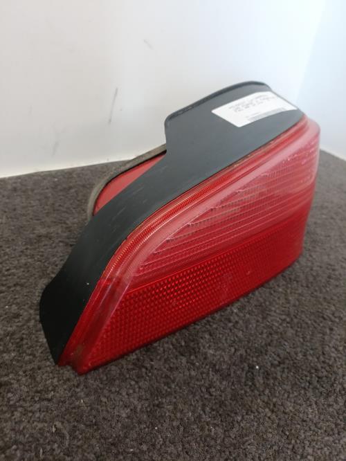 Image Feu arriere principal droit (feux) - PEUGEOT 106