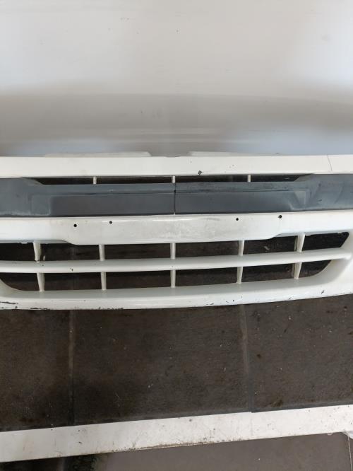 Image Pare choc avant - RENAULT SCENIC 1
