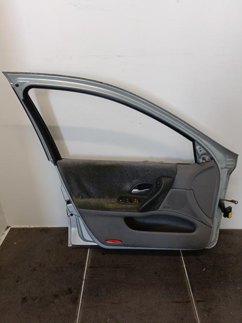 Image Porte avant gauche - RENAULT LAGUNA 2