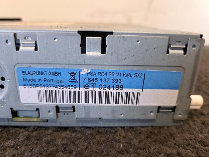 Image Autoradio d'origine - CITROEN C4 1