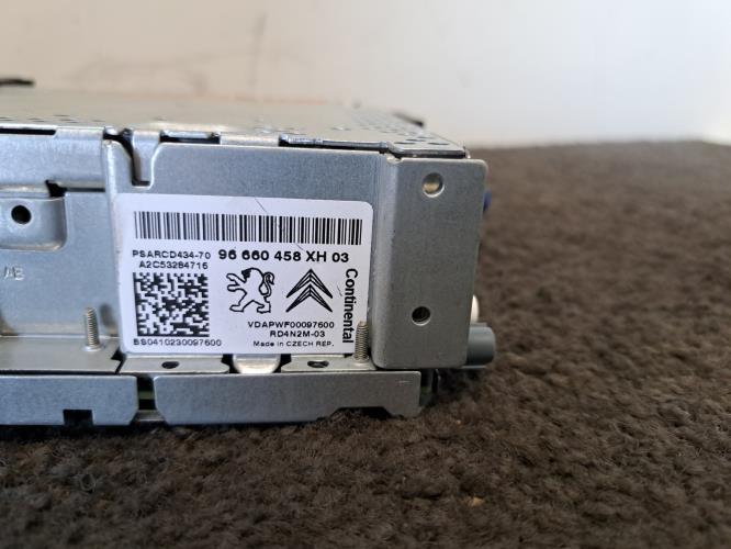 Image Autoradio d'origine - PEUGEOT 308 1