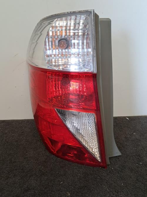 Image Feu arriere principal gauche (feux) - HONDA FR-V